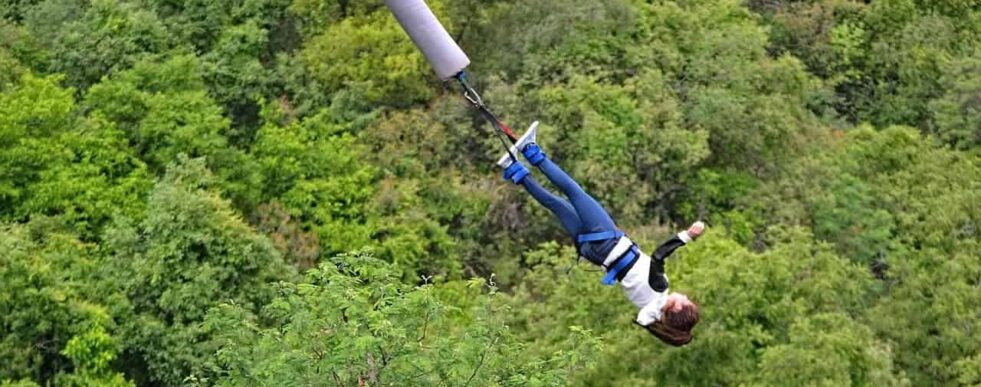 saut-elastique-la-reunion saut a l'elastique la reunion